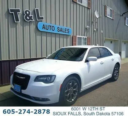 2016 CHRYSLER 300
