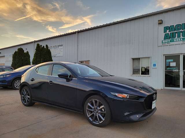 2022 MAZDA Mazda3