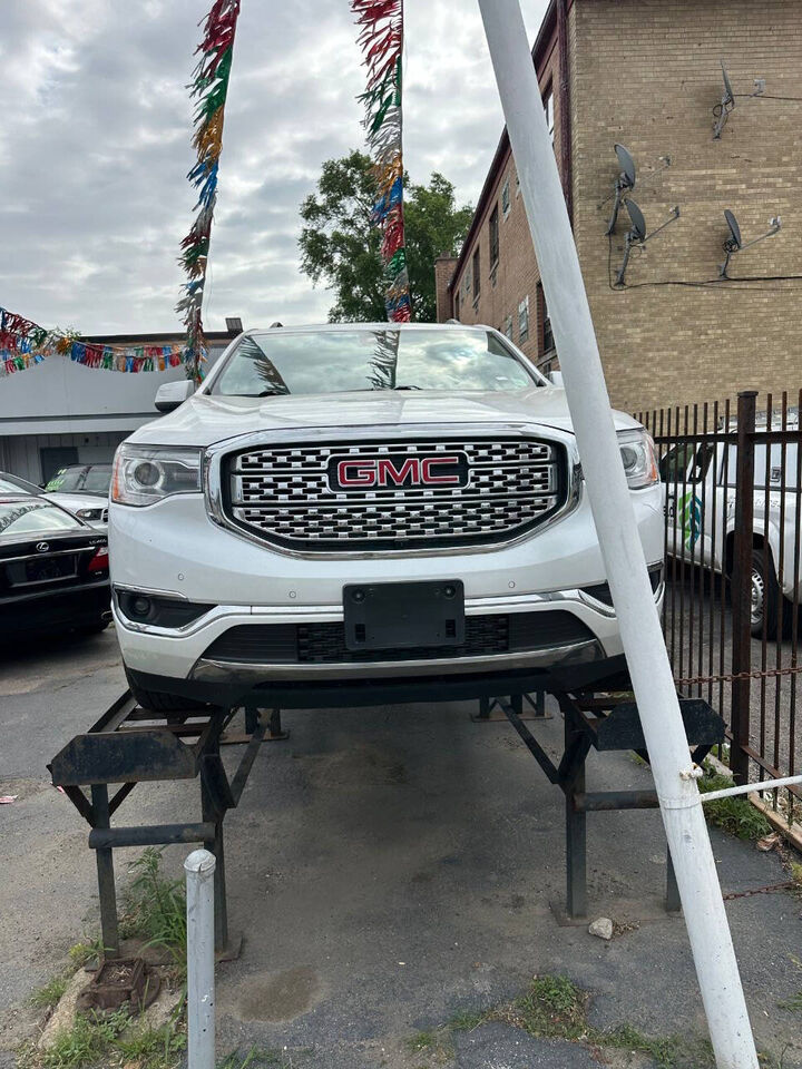 2017 GMC Acadia