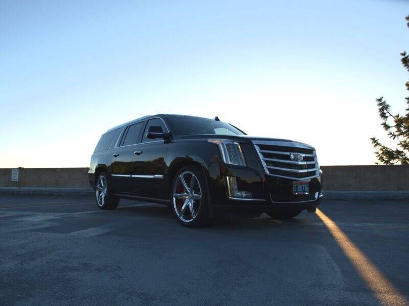 2016 CADILLAC Escalade