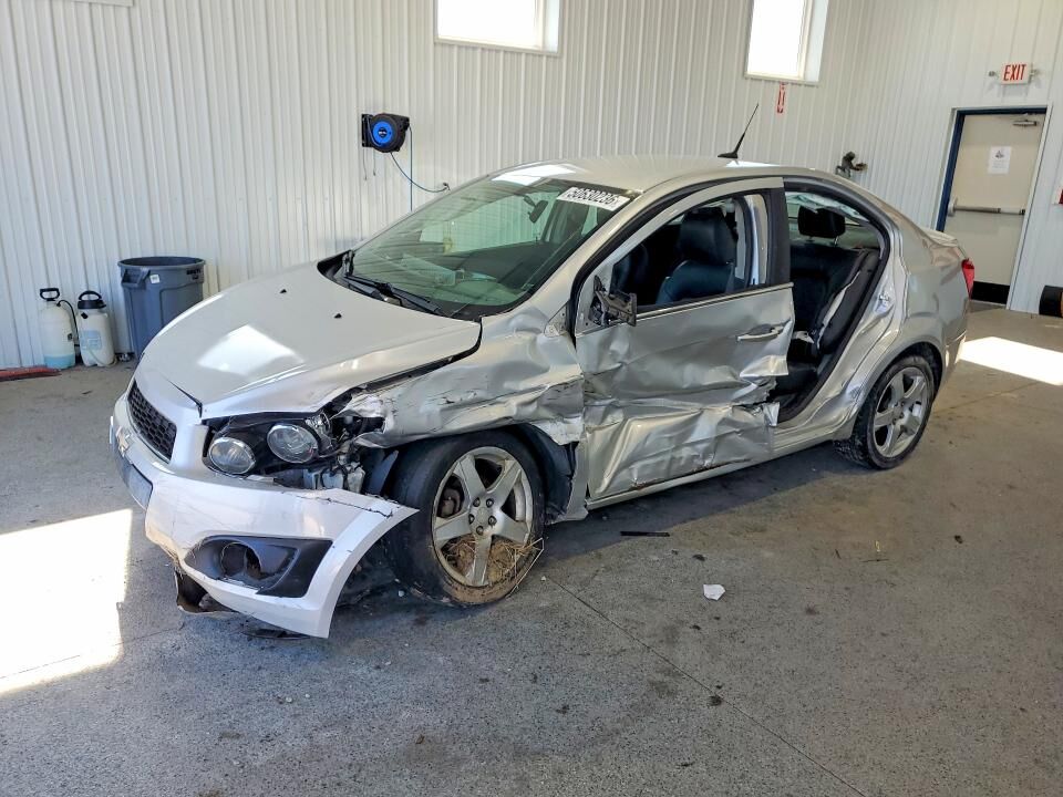 2014 CHEVROLET Sonic