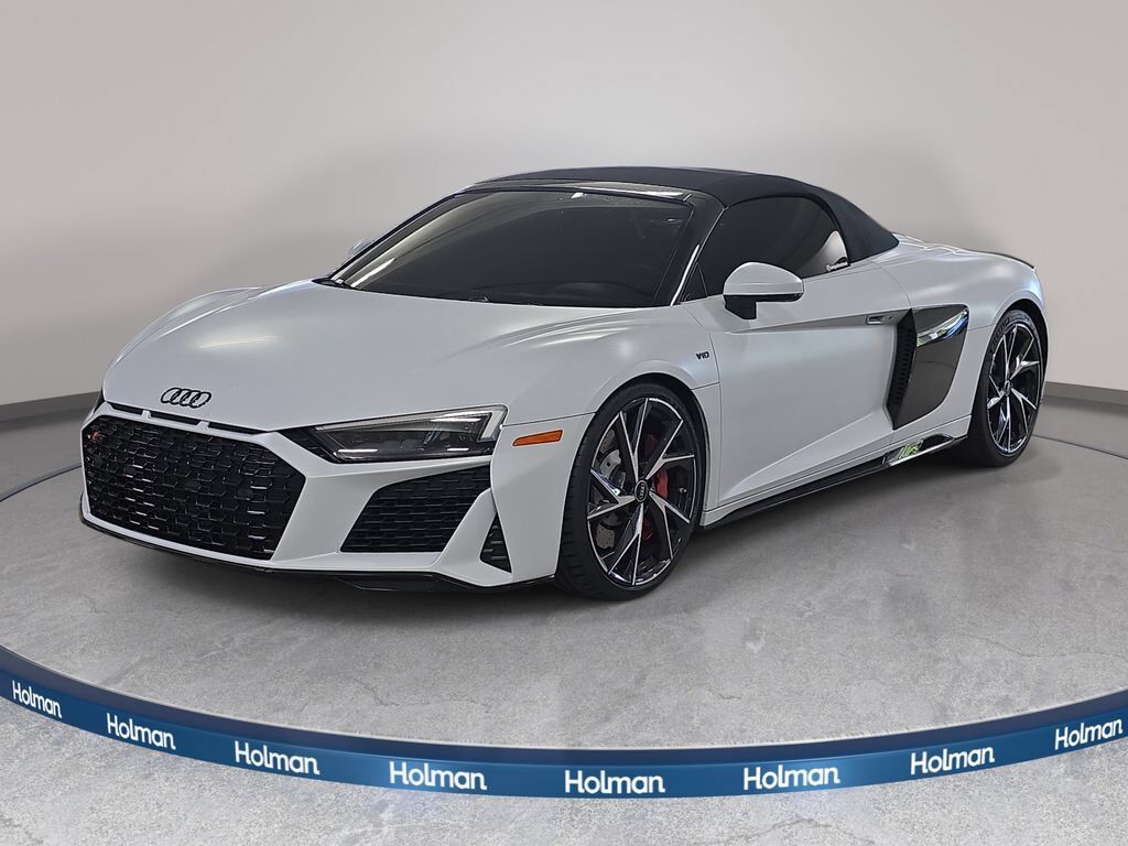 2021 AUDI R8