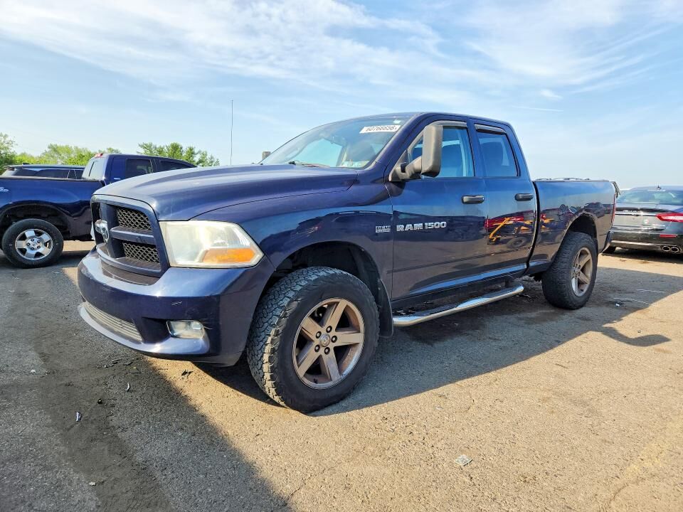 2012 DODGE Ram