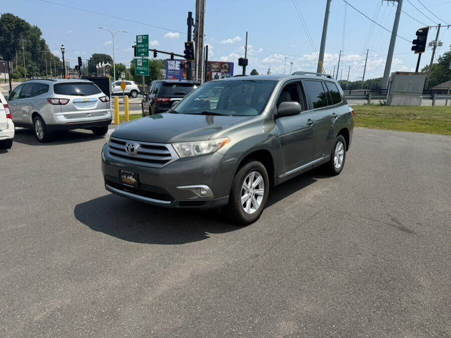 2011 TOYOTA Highlander