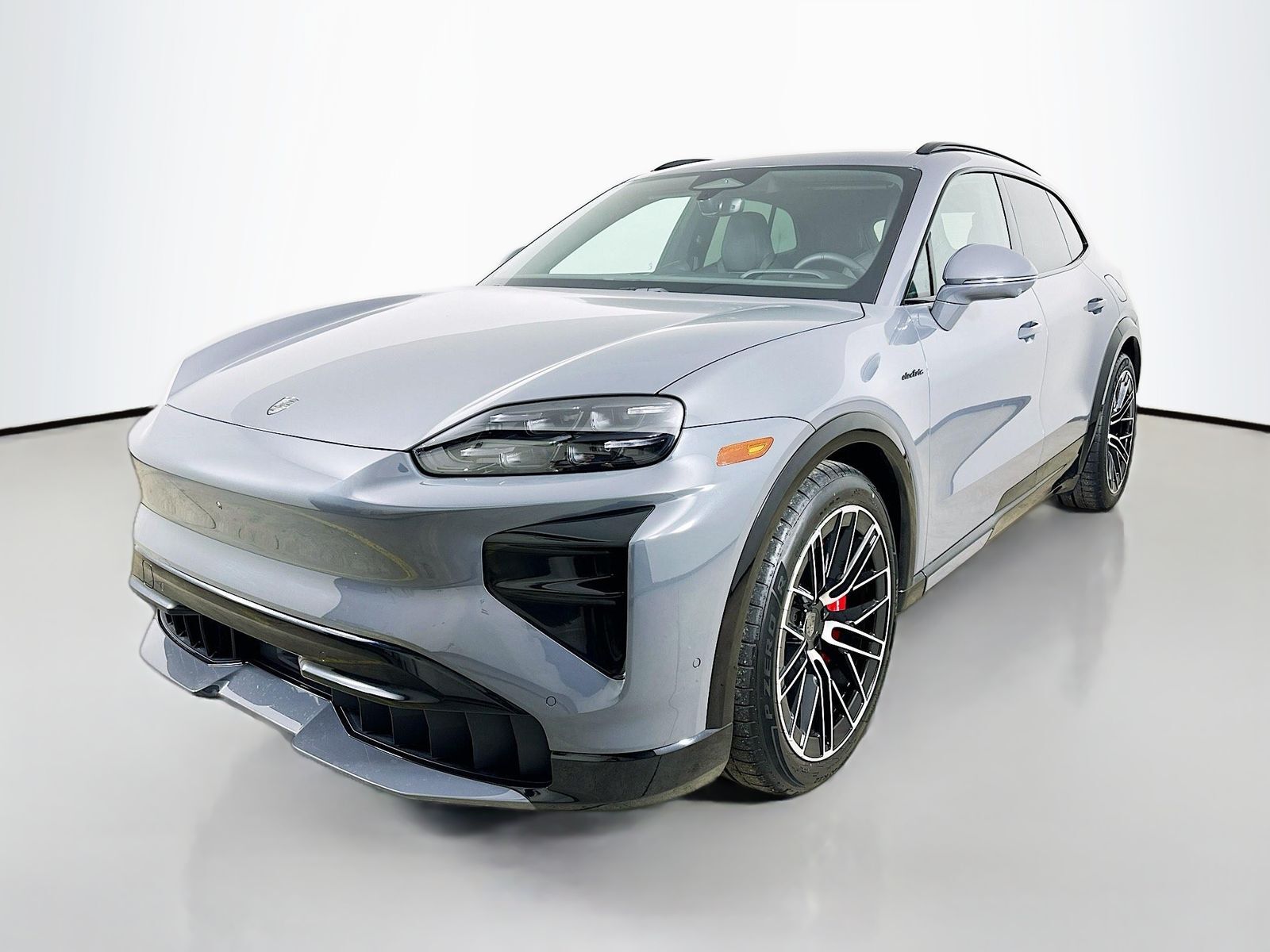 2026 PORSCHE Cayenne