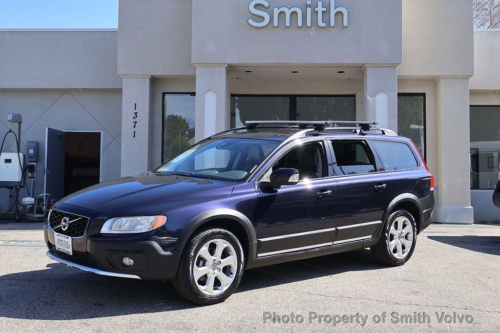 2016 VOLVO XC70