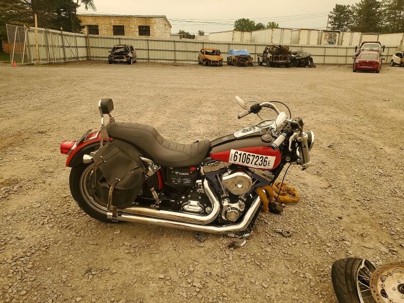 2010 HARLEY DAVIDSON Dyna Super Glide Custom