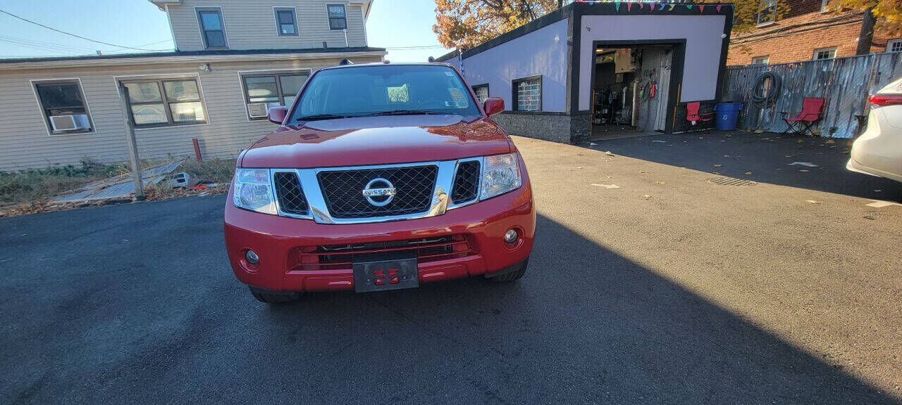 2012 NISSAN Pathfinder