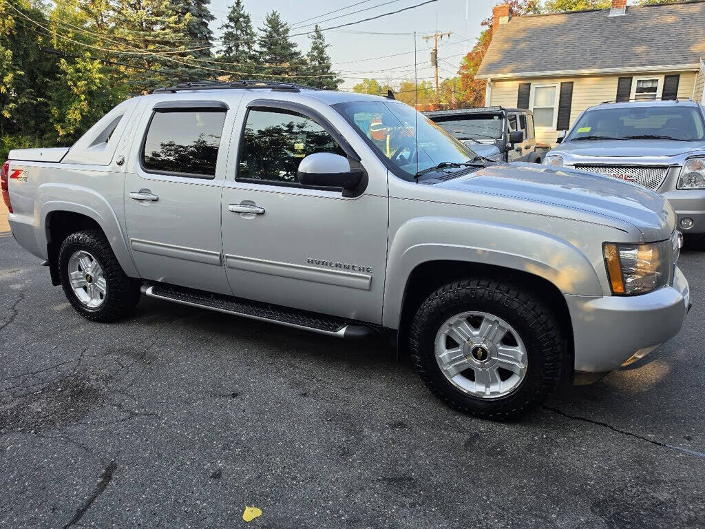 2013 CHEVROLET Avalanche