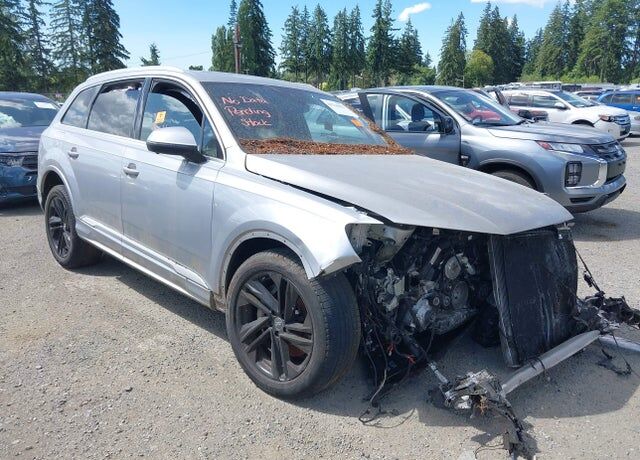 2020 AUDI Q7
