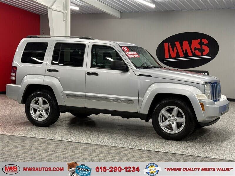 2011 JEEP Liberty