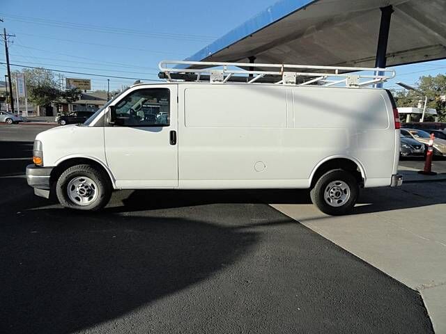 2018 GMC Savana