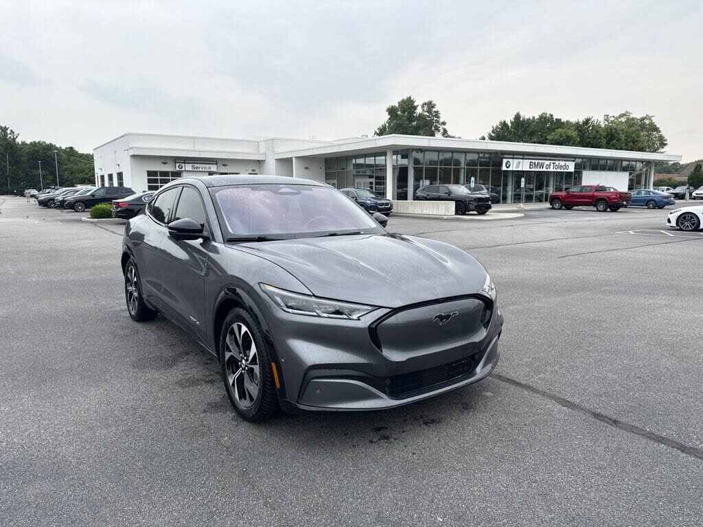 2021 FORD Mach-E