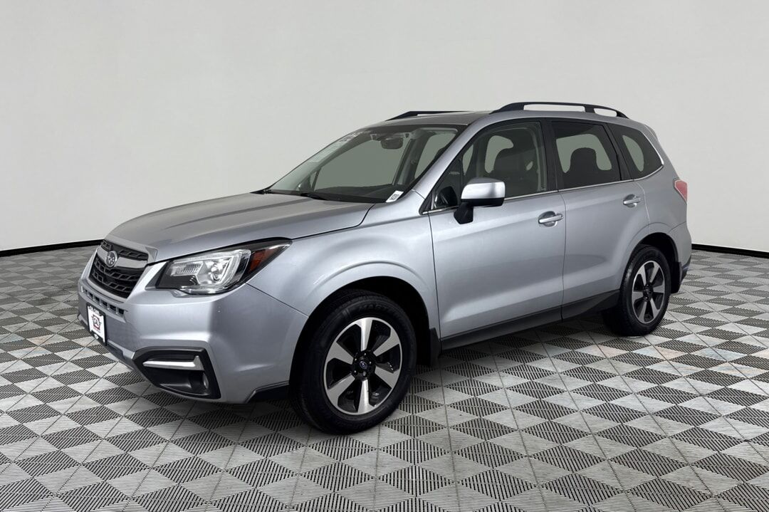 2018 SUBARU Forester