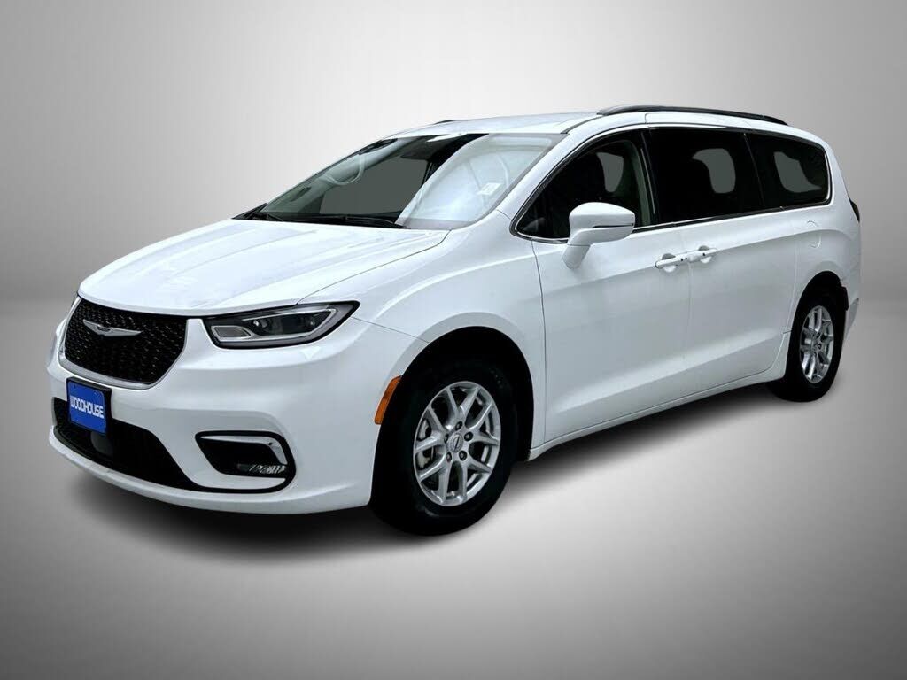2022 CHRYSLER Pacifica