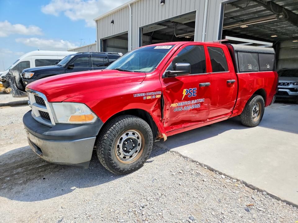 2011 DODGE Ram