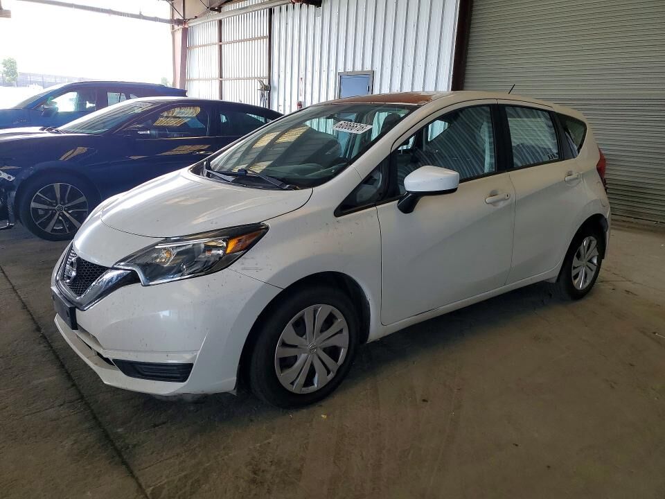 2017 NISSAN Versa