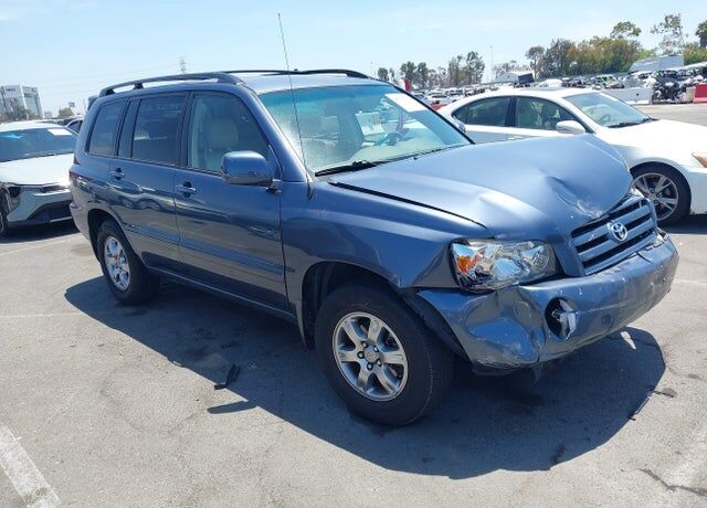 2005 TOYOTA Highlander