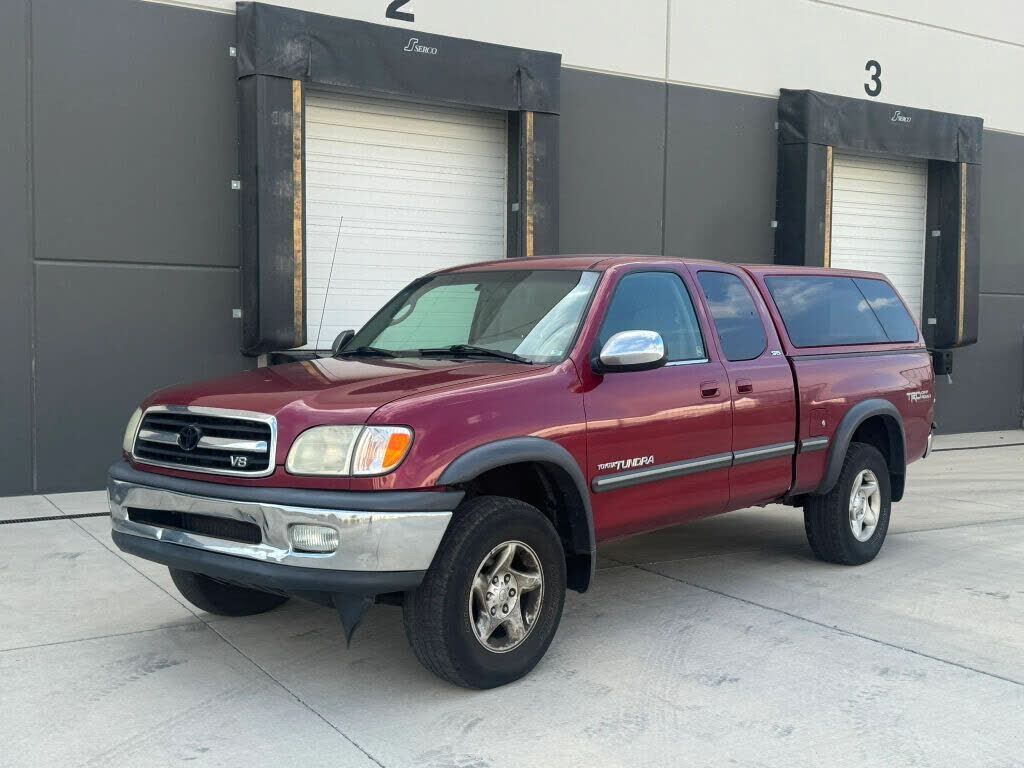 2002 TOYOTA Tundra