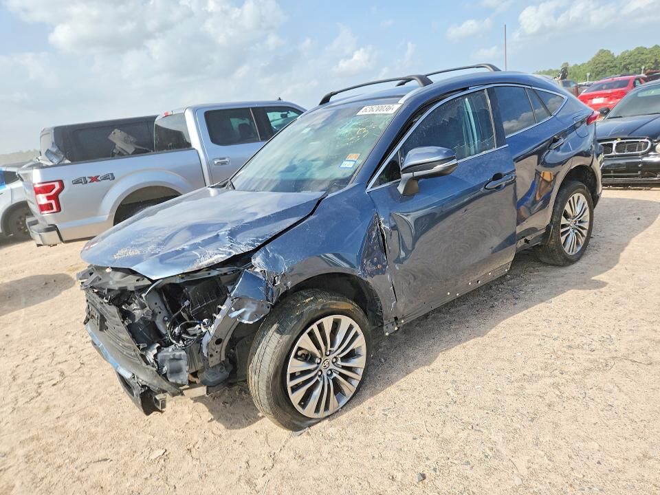 2024 TOYOTA Venza