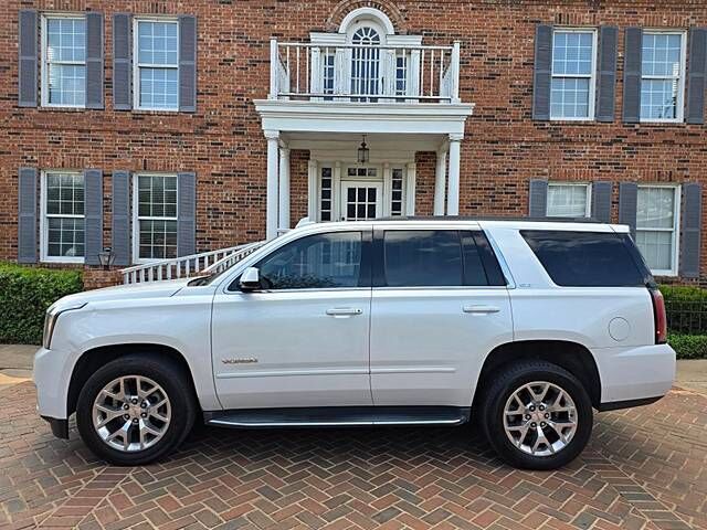 2017 GMC Yukon