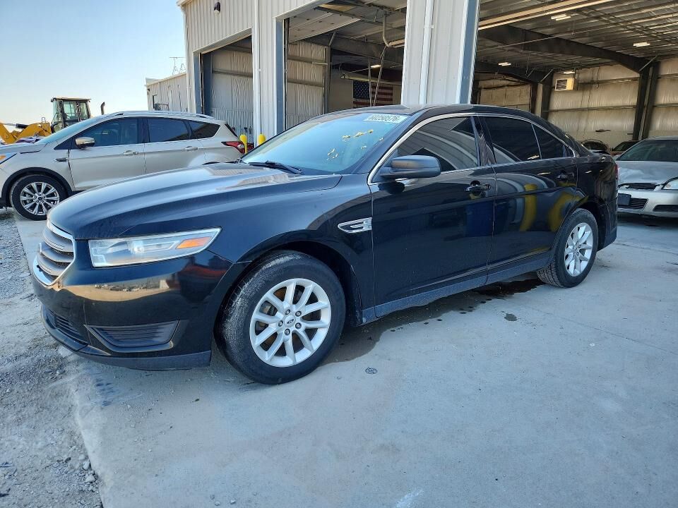 2013 FORD Taurus