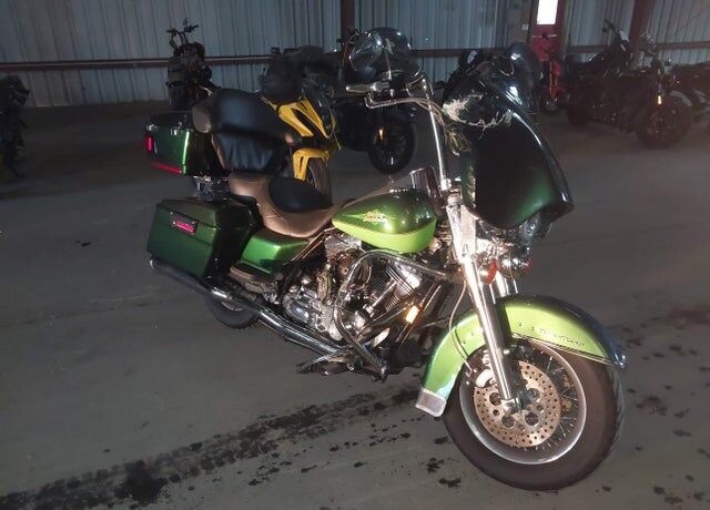 2007 HARLEY DAVIDSON FLHRC / Road King Classic
