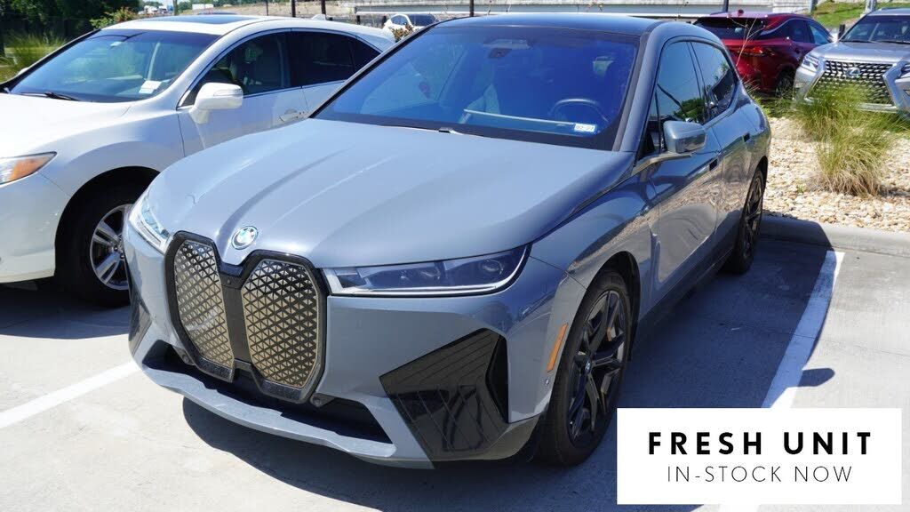 2023 BMW ix