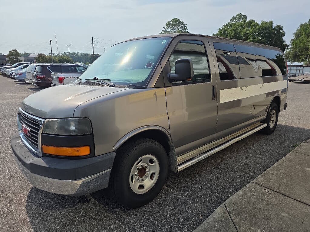 2008 GMC Savana