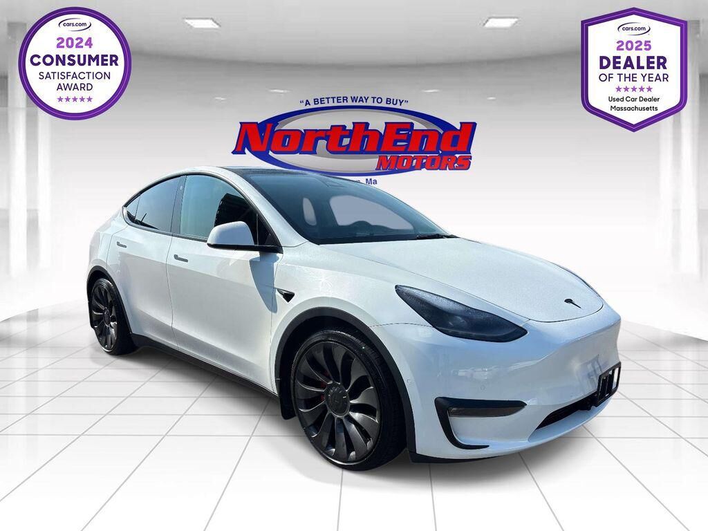 2021 TESLA Model Y