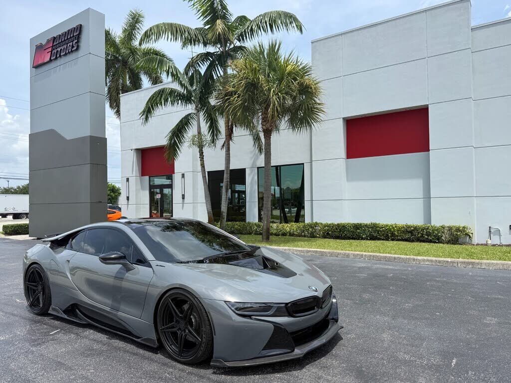 2015 BMW i8