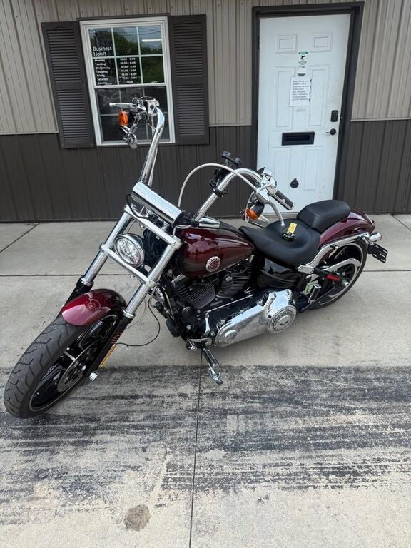 2015 HARLEY DAVIDSON Breakout