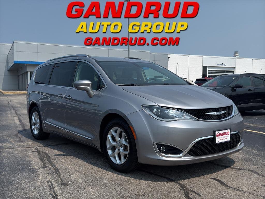 2018 CHRYSLER Pacifica