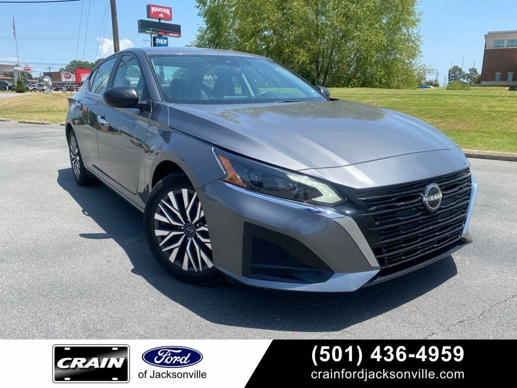 2024 NISSAN Altima