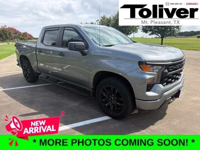 2024 CHEVROLET Silverado