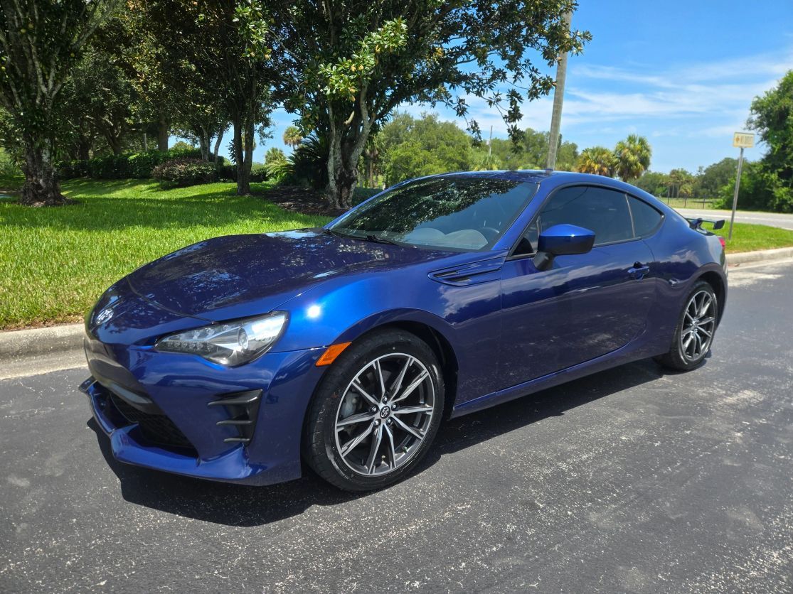 2019 TOYOTA 86