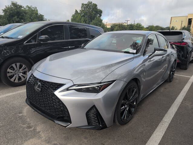 2023 LEXUS IS