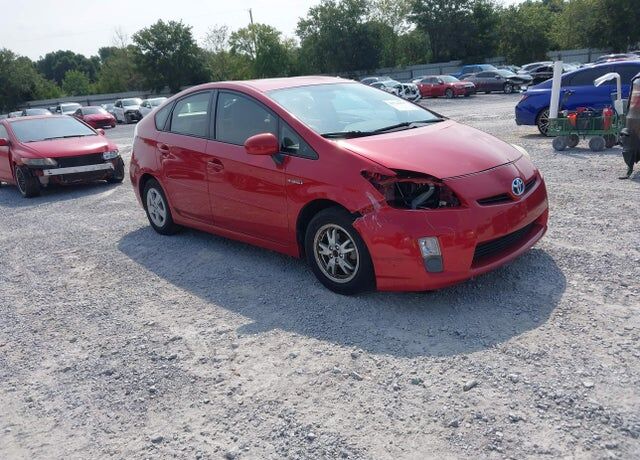 2011 TOYOTA PRIUS