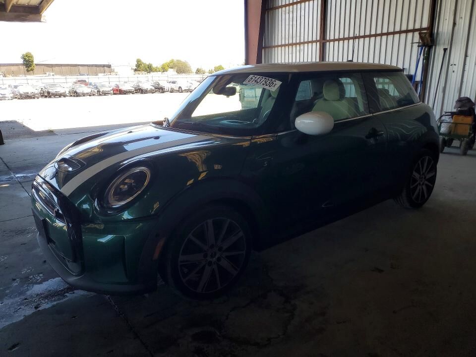 2023 MINI Hardtop