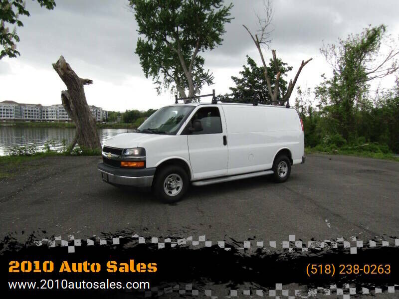 2020 CHEVROLET Express