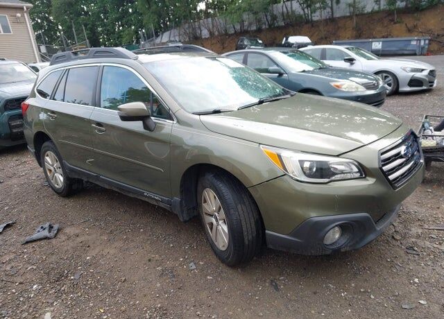 2016 SUBARU Outback