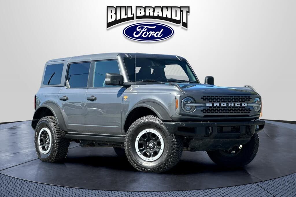 2024 FORD Bronco