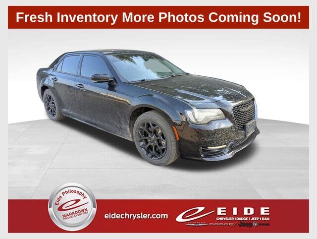2023 CHRYSLER 300