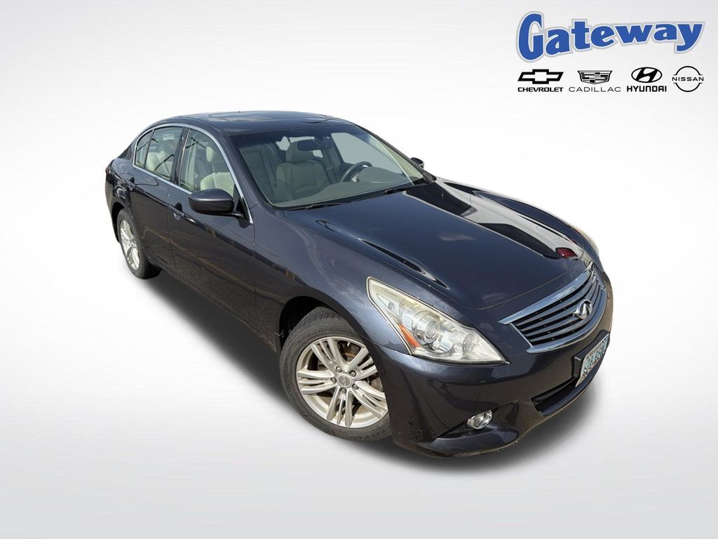 2011 INFINITI G25