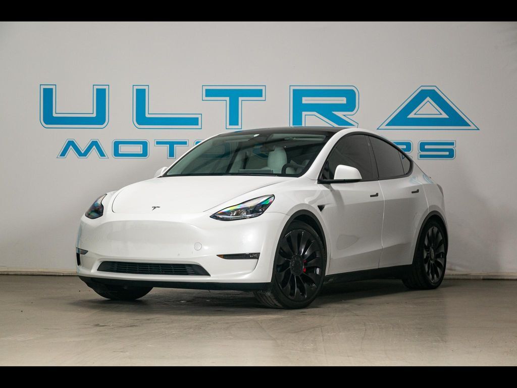 2021 TESLA Model Y