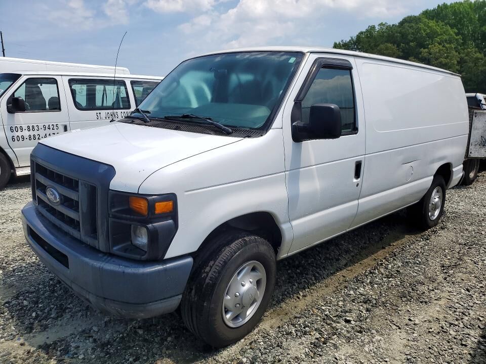 2013 FORD E-250