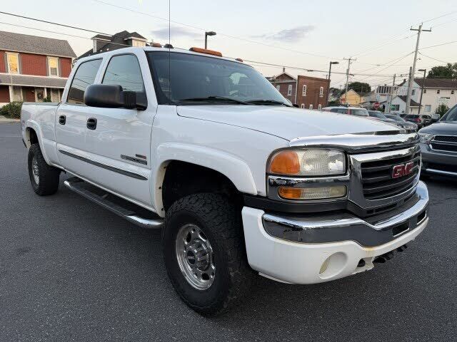 2005 GMC Sierra