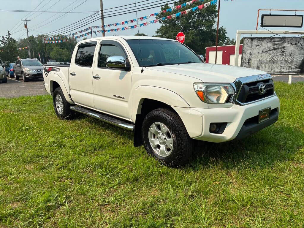 2013 TOYOTA Tacoma