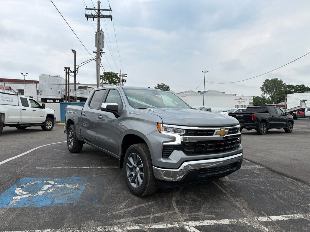 2026 CHEVROLET Silverado