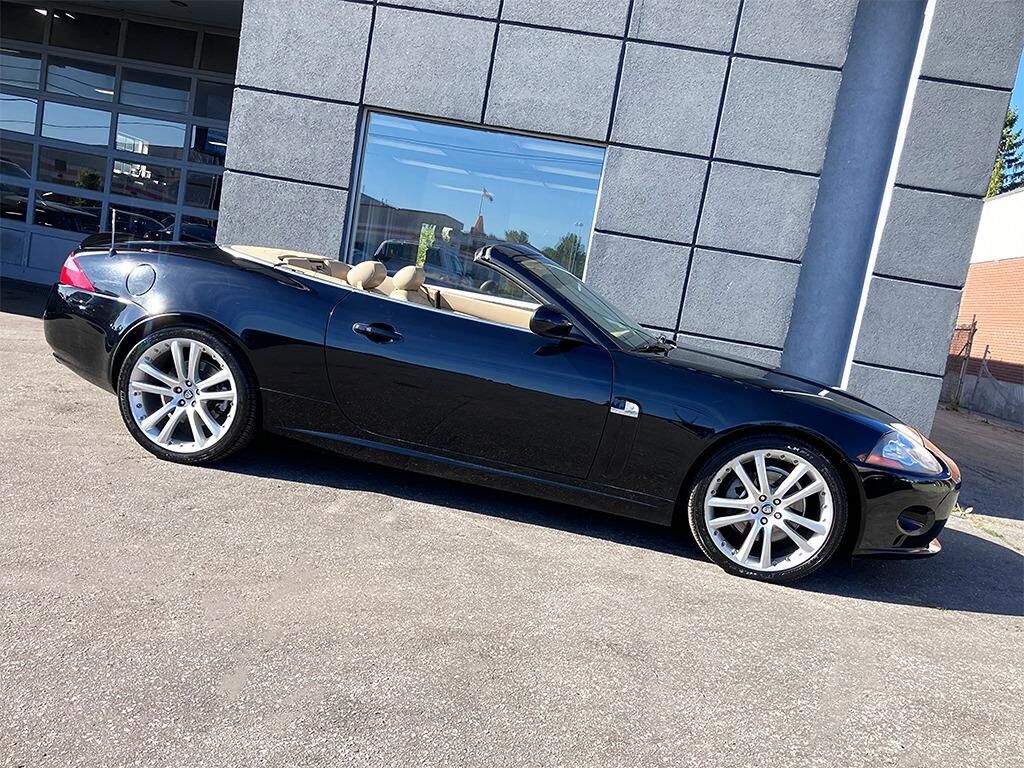 Jaguar XK